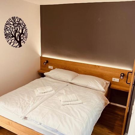 Pjagodic Hotel Cerklje - 5Min To Airport Cerklje na Gorenjskem Zewnętrze zdjęcie