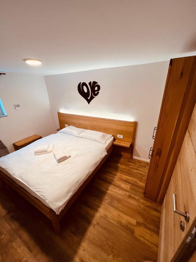 Pjagodic Hotel Cerklje - 5Min To Airport Cerklje na Gorenjskem Zewnętrze zdjęcie