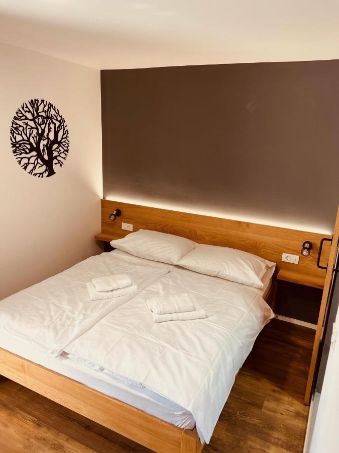 Pjagodic Hotel Cerklje - 5Min To Airport Cerklje na Gorenjskem Zewnętrze zdjęcie