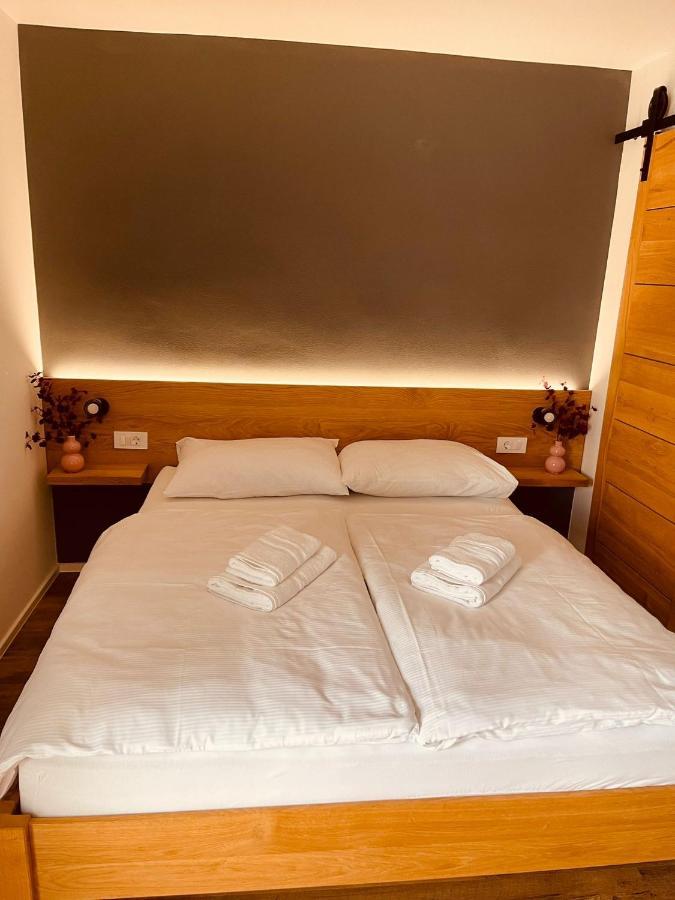 Pjagodic Hotel Cerklje - 5Min To Airport Cerklje na Gorenjskem Zewnętrze zdjęcie