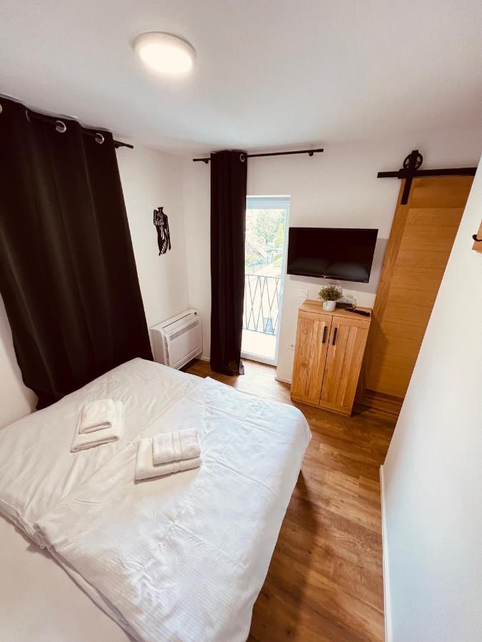 Pjagodic Hotel Cerklje - 5Min To Airport Cerklje na Gorenjskem Zewnętrze zdjęcie