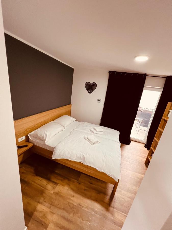 Pjagodic Hotel Cerklje - 5Min To Airport Cerklje na Gorenjskem Zewnętrze zdjęcie