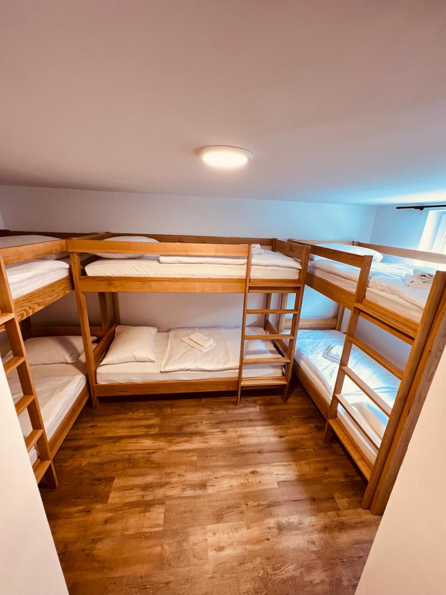 Pjagodic Hotel Cerklje - 5Min To Airport Cerklje na Gorenjskem Zewnętrze zdjęcie